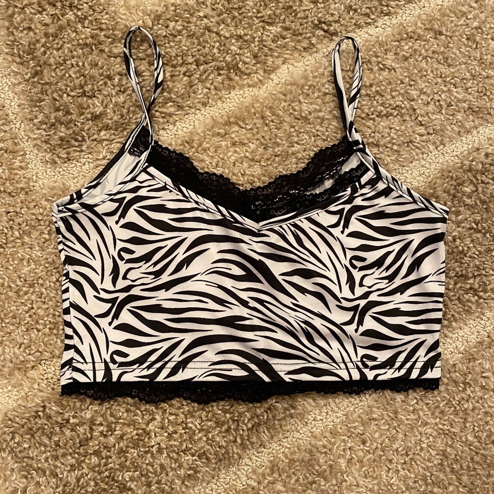Zebra print cropped tank top